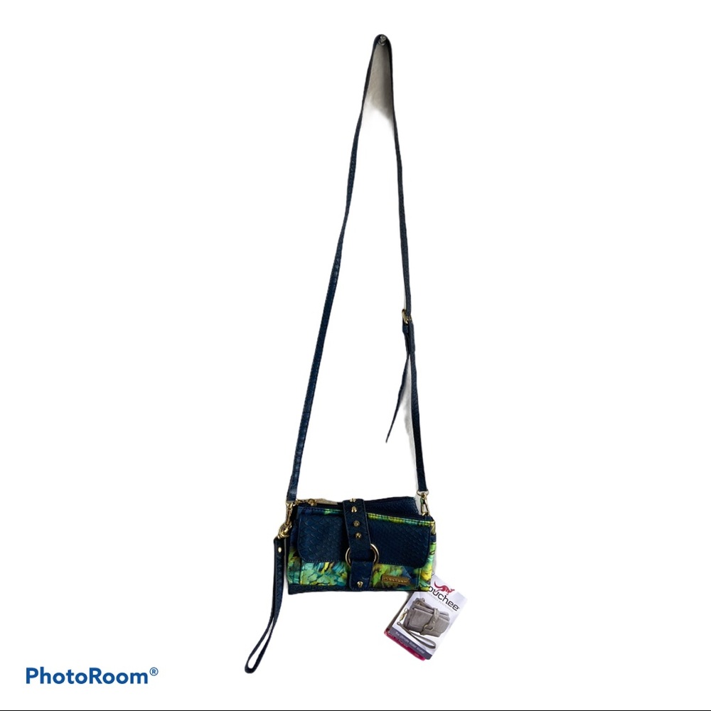 NWT Pouchee Blue Wallet Wristlet Crossbody Purse